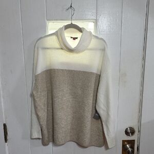NWT Vince Camuto Women's Sweater Tan/White/Gold Sparkly Cozy Soft Sz 2X